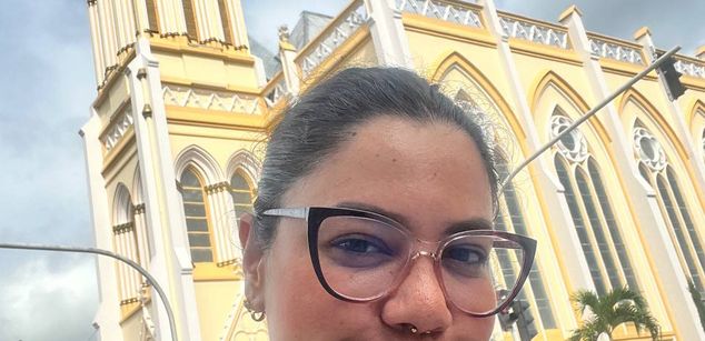 Model - dreabusty hairy