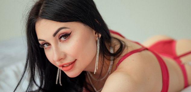 Model - Innocentflower_Sonya footfetish