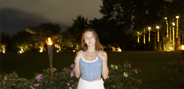 Model - Lina Siren young