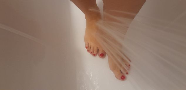 Model - ElizabethRaegan lovense