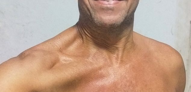 Model - PaizaoMaduro bisexual