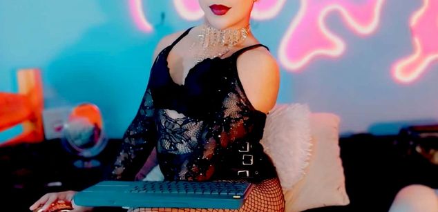 Model - SAKURA Teasing