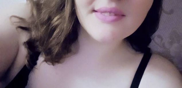 Model - OlyaFire cum