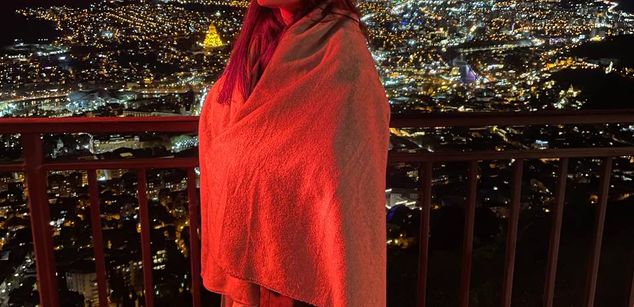 Model - AlexLiz tits