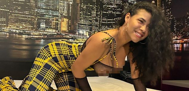 Model - Melii delgadas