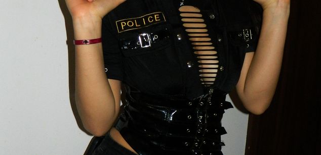 Model - LucyPurple squirt