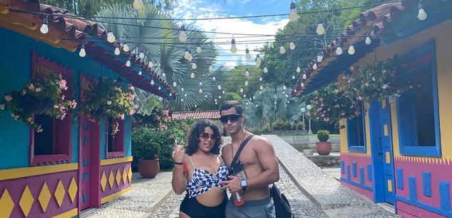 Model - MarcusandTatti athletic