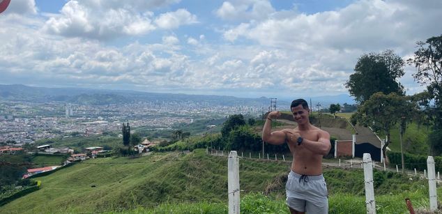 Model - MarcusandTatti athletic