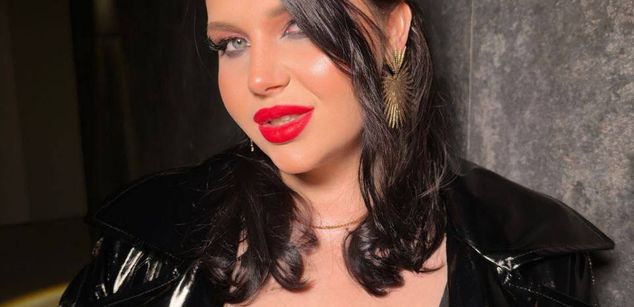 Model - MistressCostillo strict