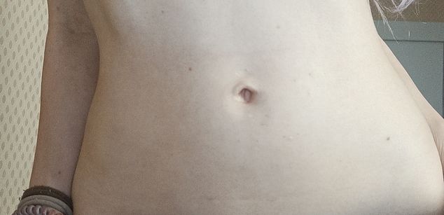 Model - Mila smalltits