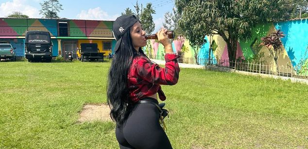 Model - Maria del carmen caizales gomez NORA