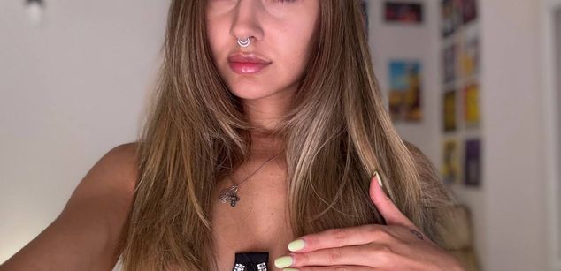 Model - museleks feet