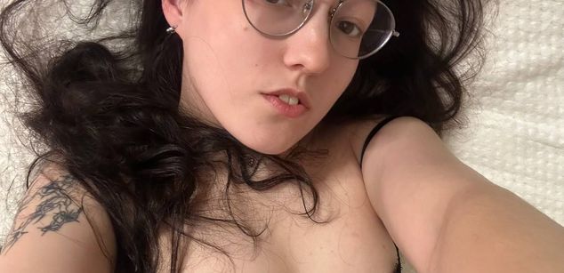 Model - emi_gooflord natural