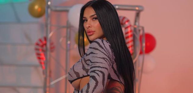 Model - FiresBomb777 teen