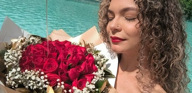 Model - Claudia Rivera hairy