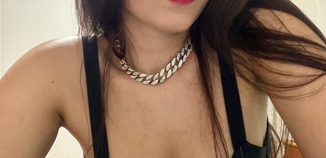 Model - Emily Miller lingerie