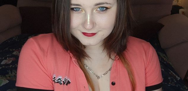 Model - Eva Nite orgasm