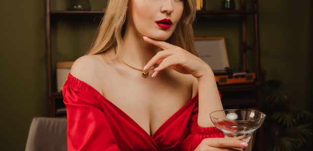 Model - Jena Affectionate Mistress cei