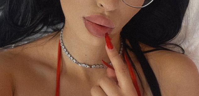 Model - VictoriaLane young