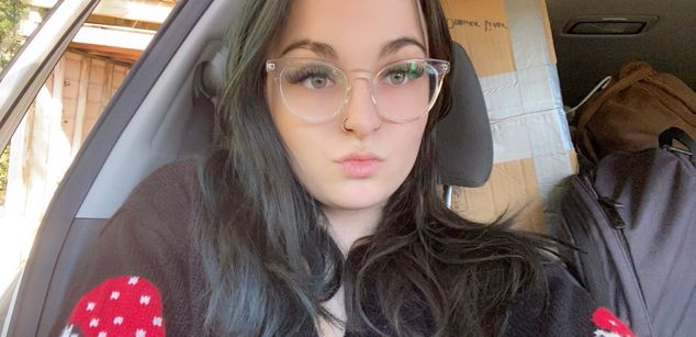 Model - Violet Syns slim