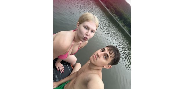 Model - mickey_mia blonde