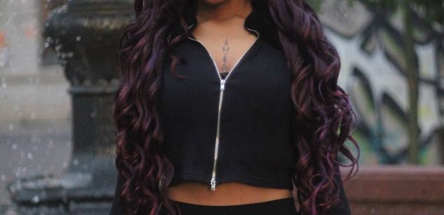 Model - Ominira sweet