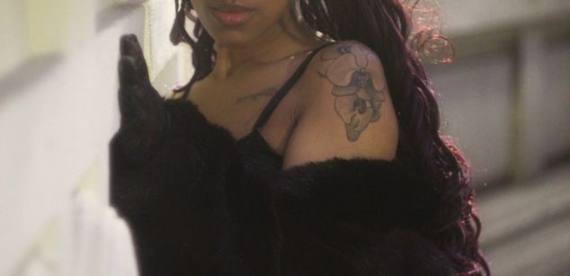 Model - Ominira sweet