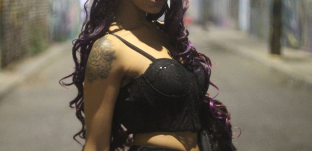 Model - Ominira sweet