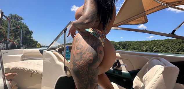 Model - FiresBomb777 teen