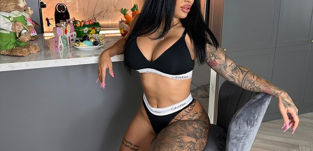 Model - FiresBomb777 teen