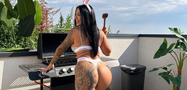 Model - FiresBomb777 teen