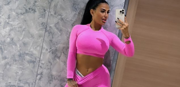 Model - FiresBomb777 teen