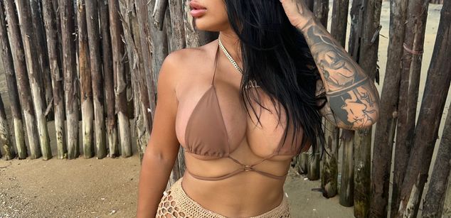 Model - FiresBomb777 teen