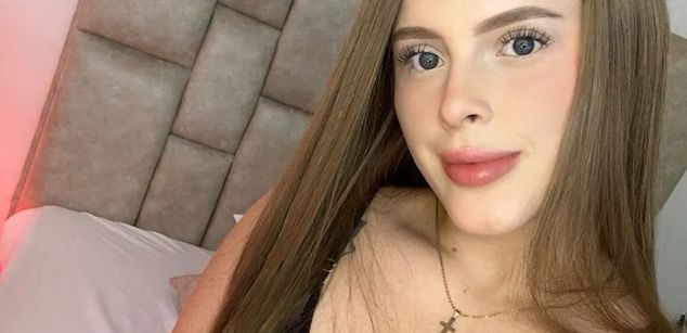 Model - HannaCutte cei