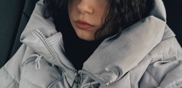 Model - Essy_Rosy cum