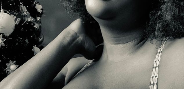 Model - Magicalboobsdd BOOTY