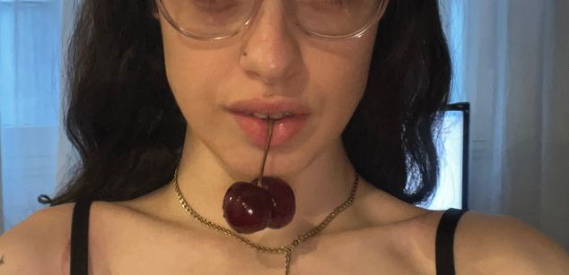 Model - Passiom cute