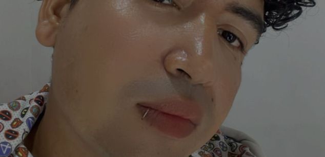 Model - jesus222 pollagrande