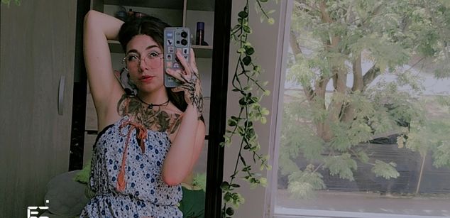 Model - jaadee18 machine