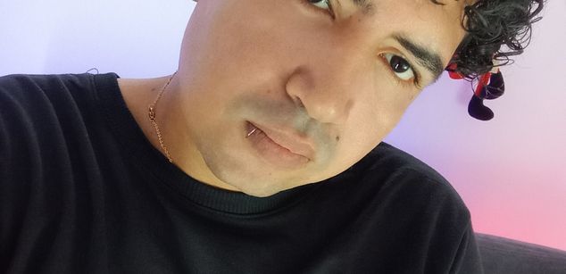 Model - jesus222 pollagrande