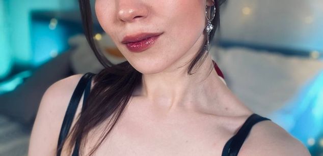 Model - Ask Audrey joi