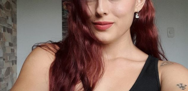 Model - CloeSweet latina