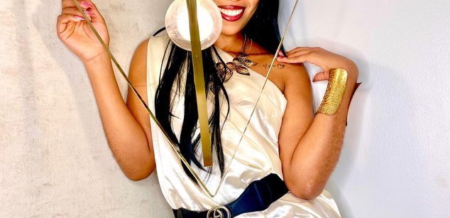 Model - Chocolate Babe cum