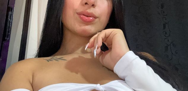 Model - EmilyRosse11 cum