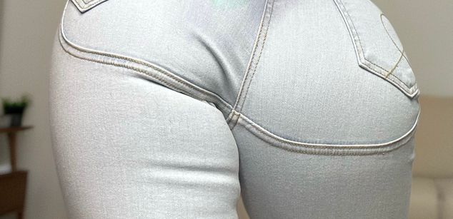 Model - Elizabeth Pandi fastresponse