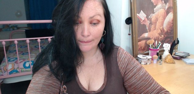 Model - BruneteBBW outfits