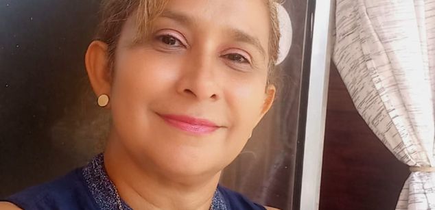 Model - KiaraLovely FUN