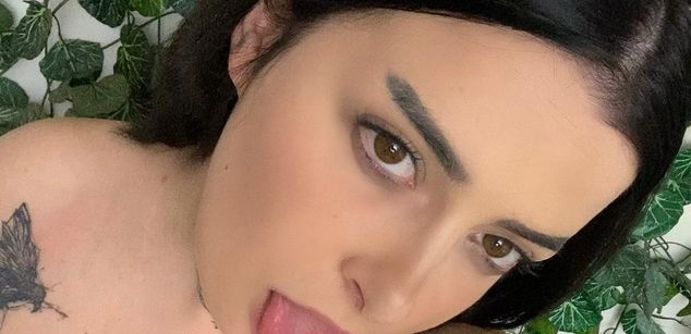 Model - TaliaTrinity mistress