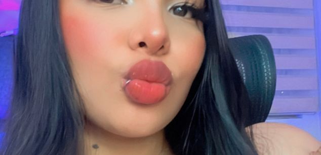 Model - Katalina Ferreira latingirl