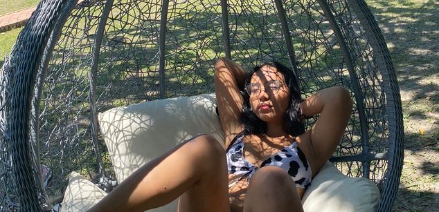 Model - LucyDerby squirt